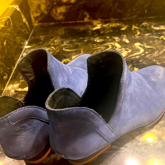 NWOT SOREL Navy Blue Ankle Boots. Size 8. - Picture 5 of 13